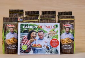 Mix voor zanddeeg 4 kilo voordeelactie met receptenboek - Bakken met Niels