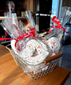 Cadeauzakjes met hartjeslint – 10 stuks + 4 meter lint